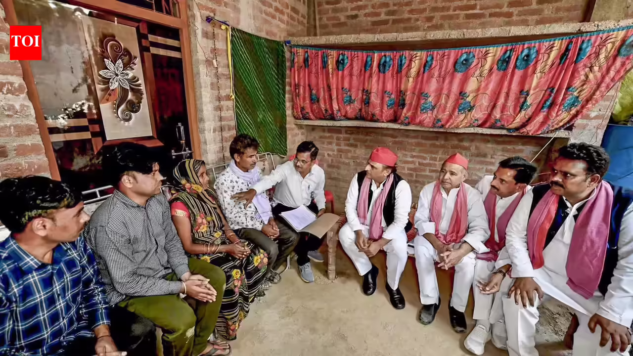 Akhilesh demands CBI probe into Hardoi woman’s murder, seeks action against erring cops. Lucknow News
