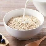 Are oats really healthy for everyone? Doctors warned of hidden downsides.