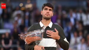 Carlos Alcaraz shares worry after Jaime Alcaraz exits Madrid Open U16 following loss to Rafa García | International Sports News