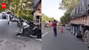 Telangana Accident: At least 6 killed after car crashes into stationary lorry in Telangana | Hyderabad News