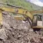 J&K: Heavy landslide shuts Baramulla-Uri NH near Lagama; traffic diverted India News