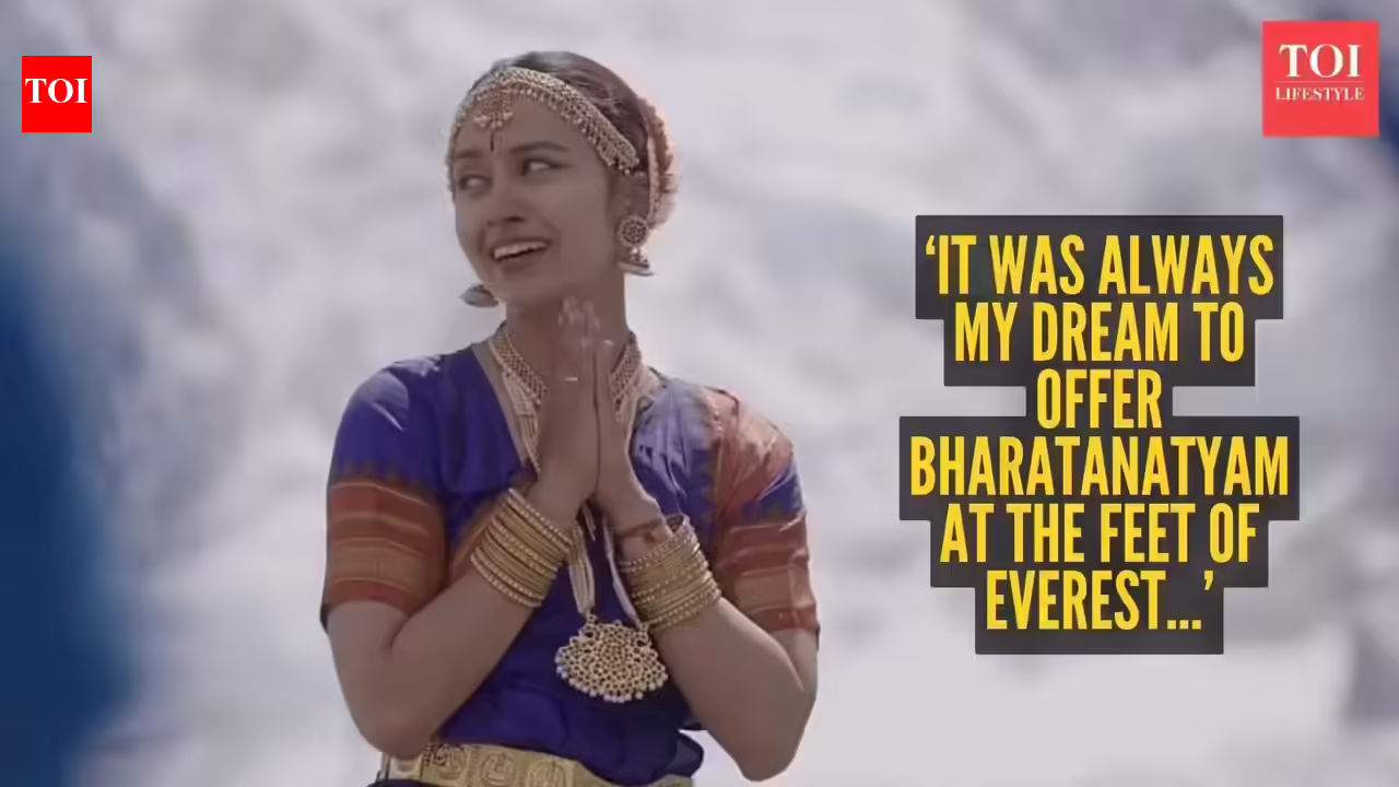 Saanika Shah: ‘It was always my dream to offer Bharatanatyam at the feet of Everest…’ Young mountaineer’s emotional moment goes viral