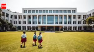 No more advance fee pressure on parents in Delhi private schools. Delhi News