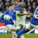 Premier League: Doku’s last-gasp strike saves Man City, but Arsenal seize control of title race. football news