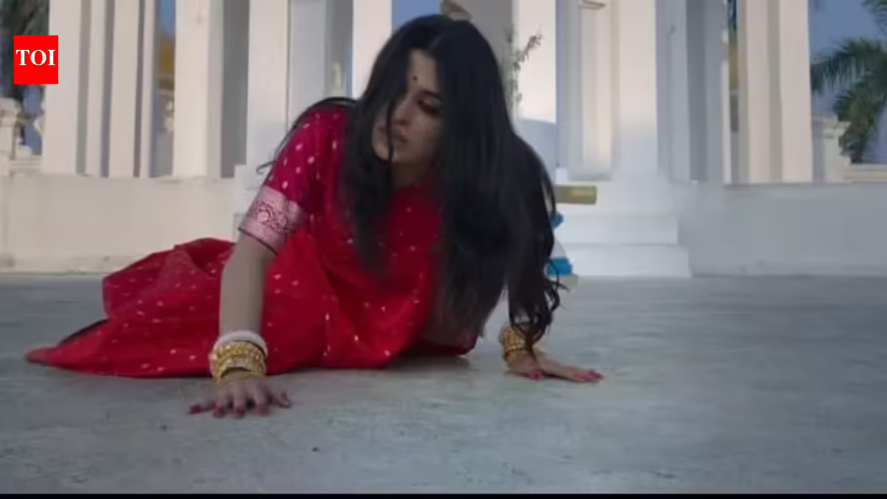 Shyamoupti danced through pain for Phool Pishi O Edward | Bengali Movie News