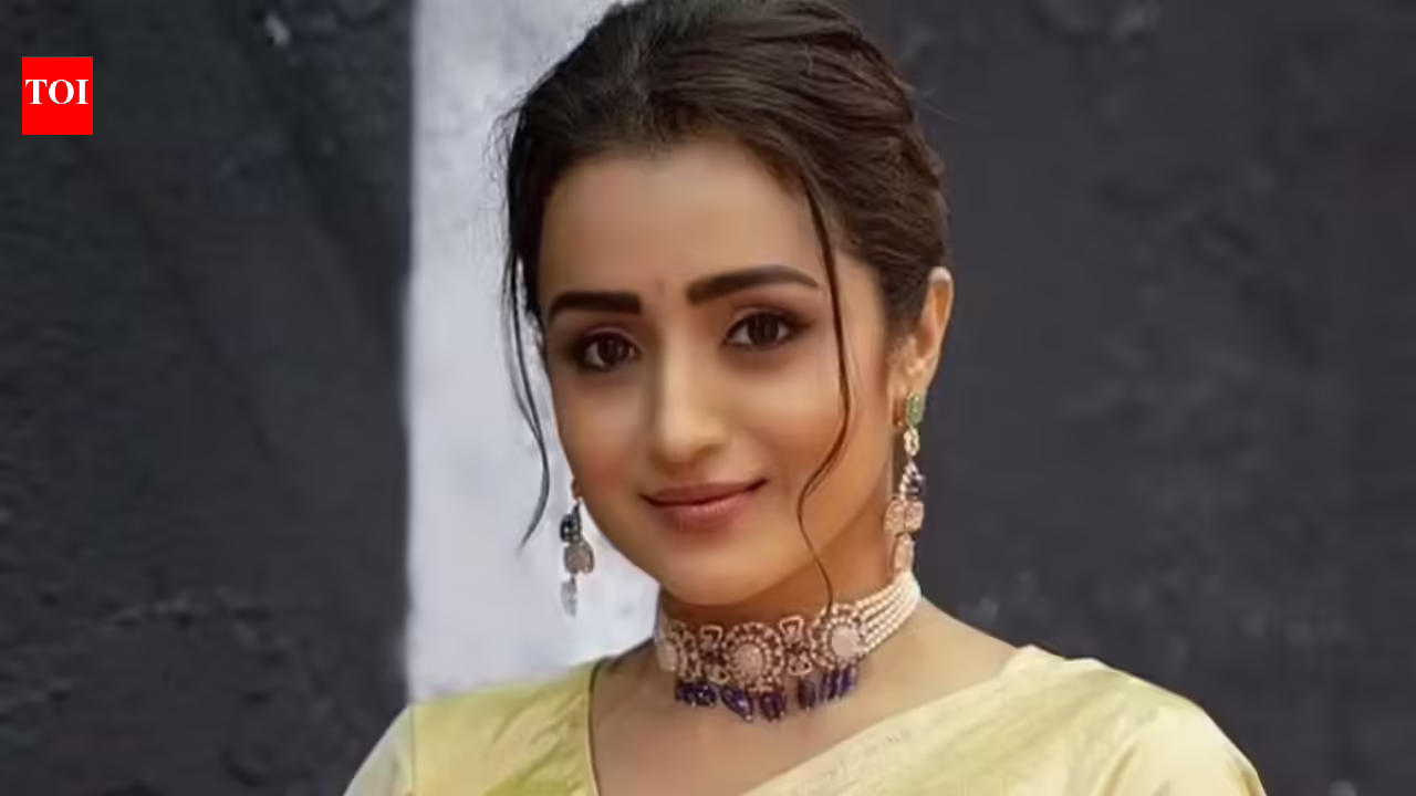 Trisha Krishnan: ‘Wait and see’: When a 21-year-old Trisha Krishnan claimed she wanted to be Tamil Nadu’s CM – Watch throwback VIDEO | Tamil Movie News