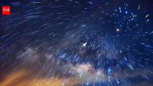 Stargazer’s guide: Meteors, comets, and a rare Blue Moon this May
