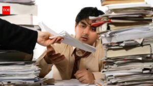 Us Tech Worker: ‘I’ll end up having a stroke’: US techie with seven years of experience wants to return to India due to ‘toxic’ environment