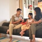 Parental Anxiety: 5 ways a parent’s anxiety quietly transfers to their child and how to stop it |