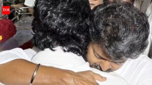 Thalapathy Vijay consoles emotional Jiiva at RB Choudary’s funeral: Viral video moves fans. Tamil Movie News