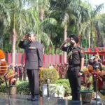 Governor pays tribute to martyrs. Patna News