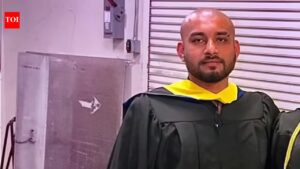 26-year-old Indian student dies of heart attack in US, a day after celebrating graduation walk