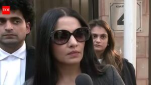 Peter Haag Fir: Celina Jaitly Accuses Husband Peter Haag of Domestic Violence, FIR Filed |