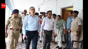 Team led by excise secy in Bokaro to probe fraudulent withdrawals from treasury. Ranchi News