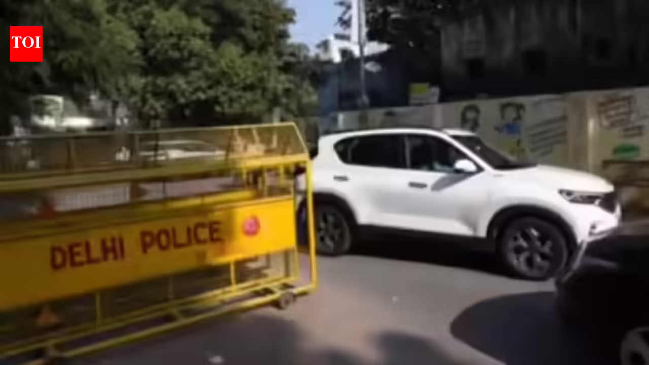 Speeding car rams 2 returning from IPL match in Delhi’s Karawal Nagar | Delhi News