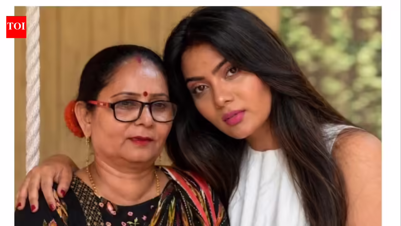 My mother is my whole world, says Anupama Prakash. Hindi Movie News