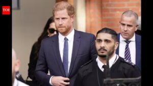 UK man denies charge of threatening Prince Andrew during London court trial