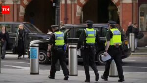 UK high street horror: Acid thrown at man outside packed McDonald’s