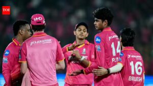 ‘You either fear it…. or become a superstar’: Shane Bond’s blunt message to bowlers after loss to GT | cricket news
