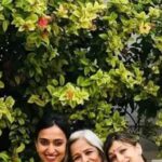 Vivek Oberoi’s Heartfelt Mother’s Day Tribute Celebrates Family Generations |