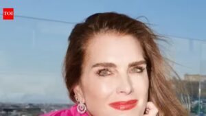 Brooke Shields’ Wild Monkey Encounter During Thailand Trip: ‘I’ve Never Seen Anyone Swim Faster’ |