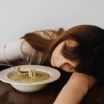Simple daily habits that may improve focus naturally without depending on coffee or energy drinks