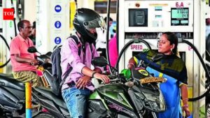 Rush on petrol, diesel pumps, government says no. Mumbai News