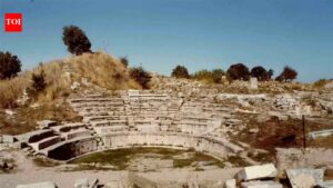 More than a legend: The 9 buried cities hidden inside the mound of Troy |
