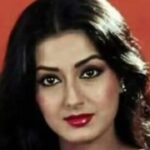 Moushumi Chatterjee opens up on getting married at 15 and being a mom at 17: ‘From morning to evening there is line hoti thi’.